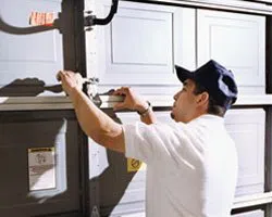 Garage Door Solution Service San Jose, CA 408-484-7019 - rep-gdr-16m